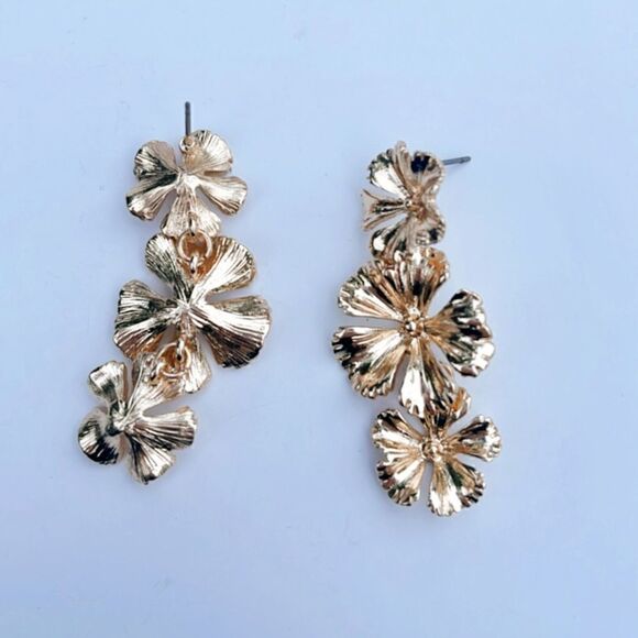 Flower dangle earrings A28 - Picture 4 of 5